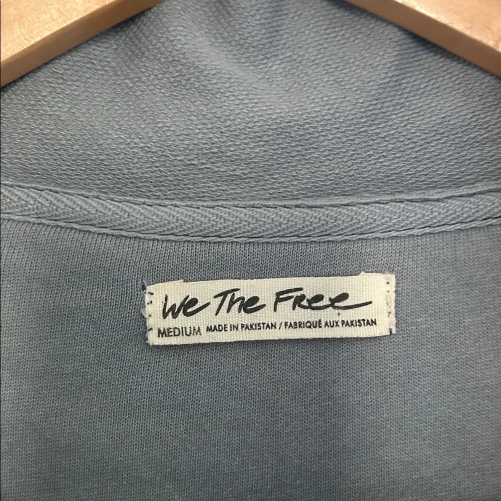 We the Free Cropped Half Zip Sweatshirt Frayed Trim Seams Cotton Size M